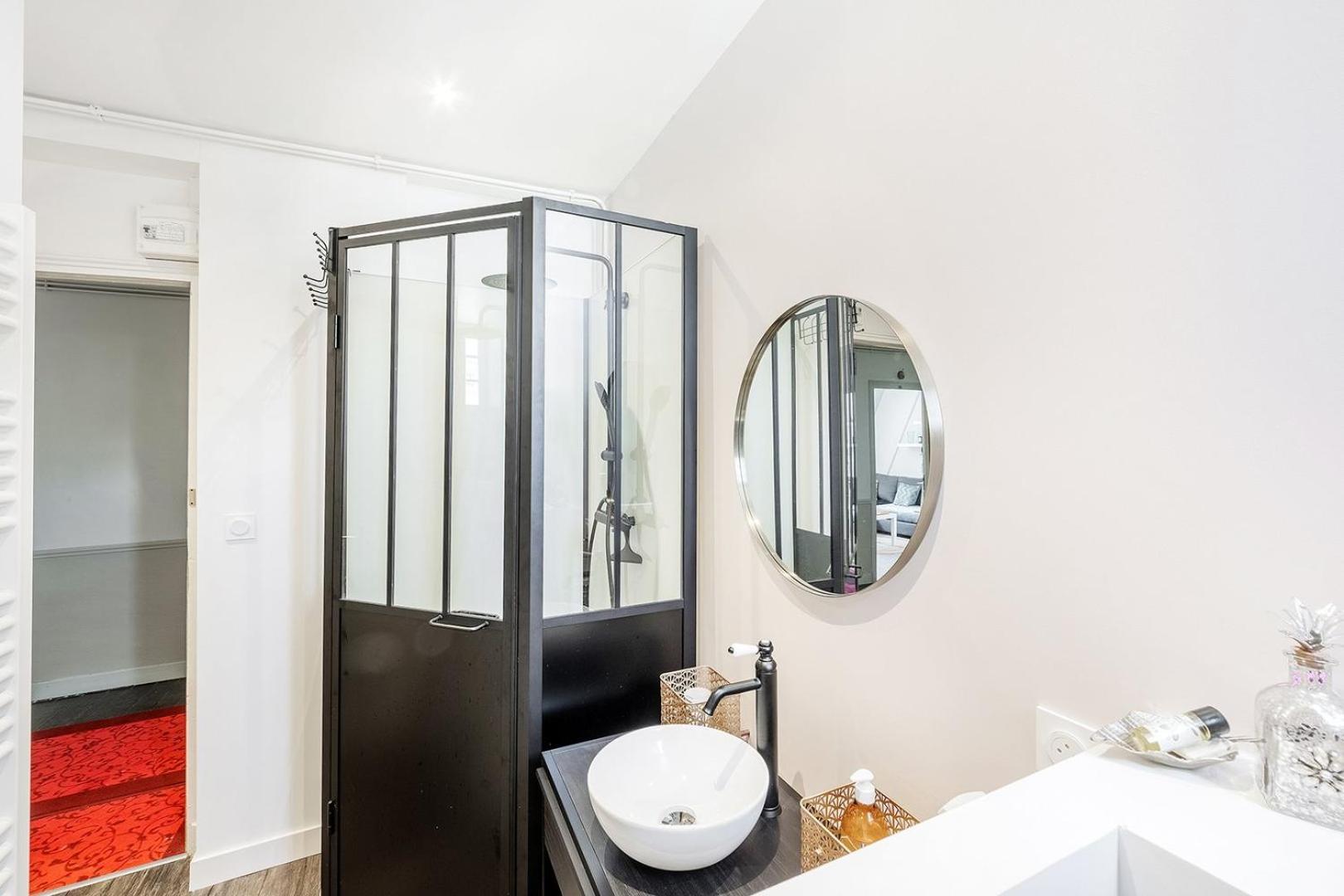Effet - Joli T2 - Vue - Parking Appartement *